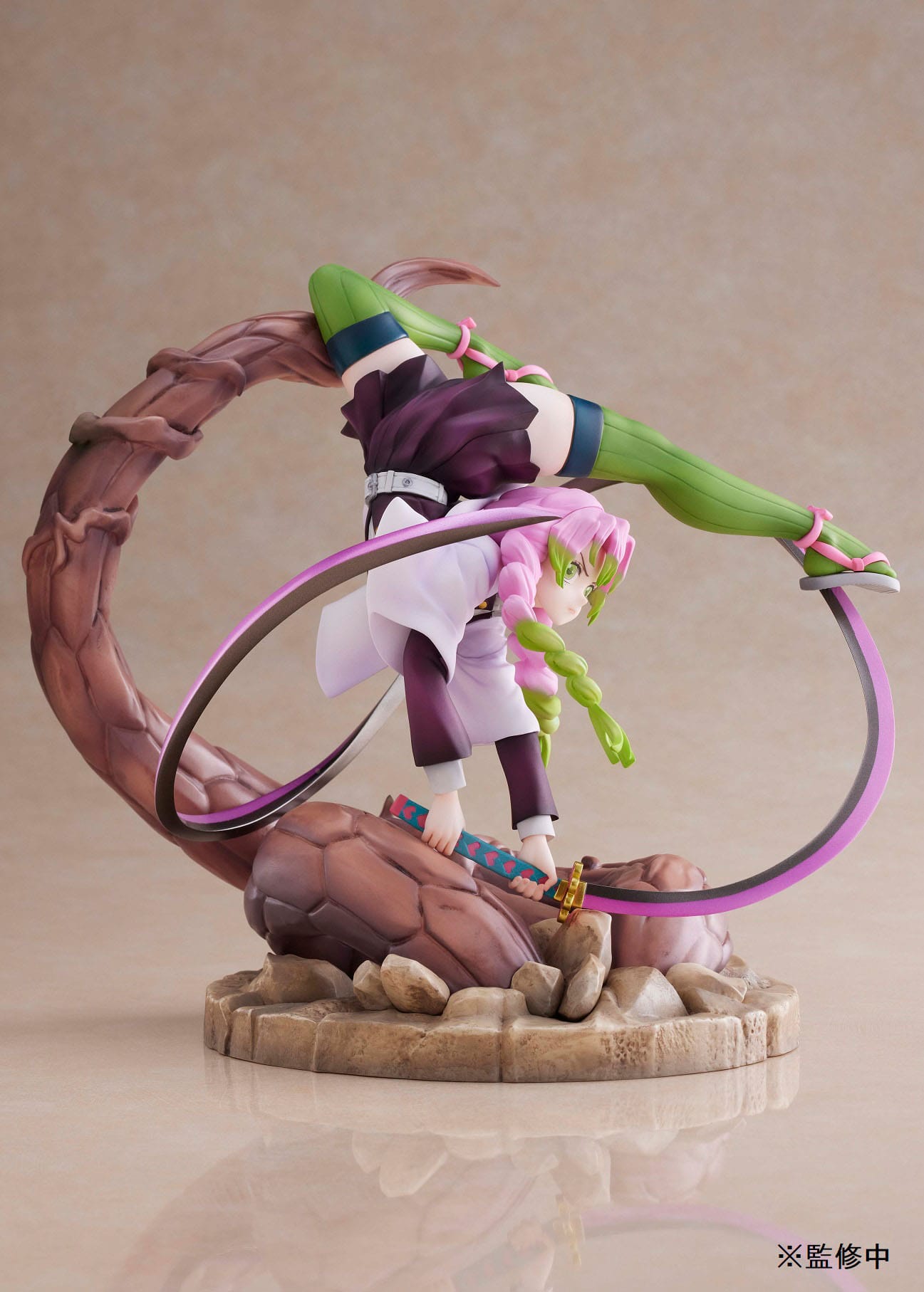 Mitsuri Kanroji - Demon Slayer - Conquers the Sun - Aniplex
