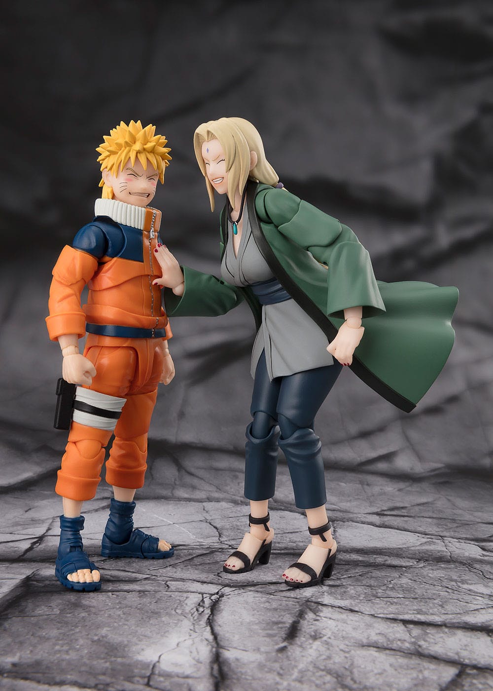 Tsunade The legendary Medical Ninja Bandai Tamashii Nations