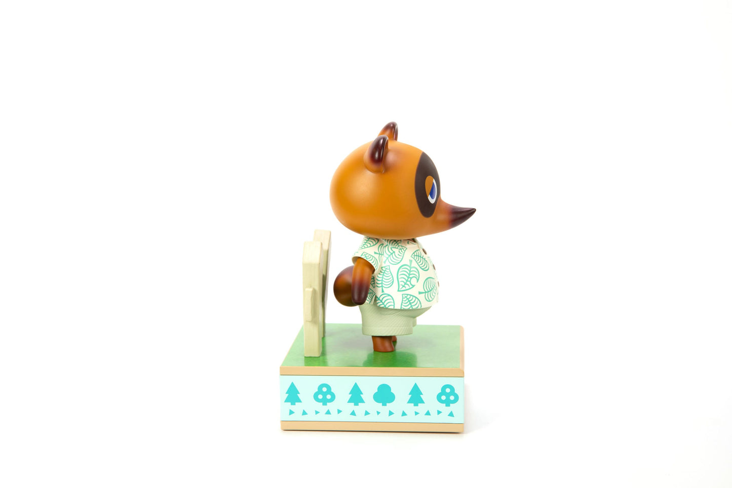 Tom Nook Animal Crossing First 4 Figures
