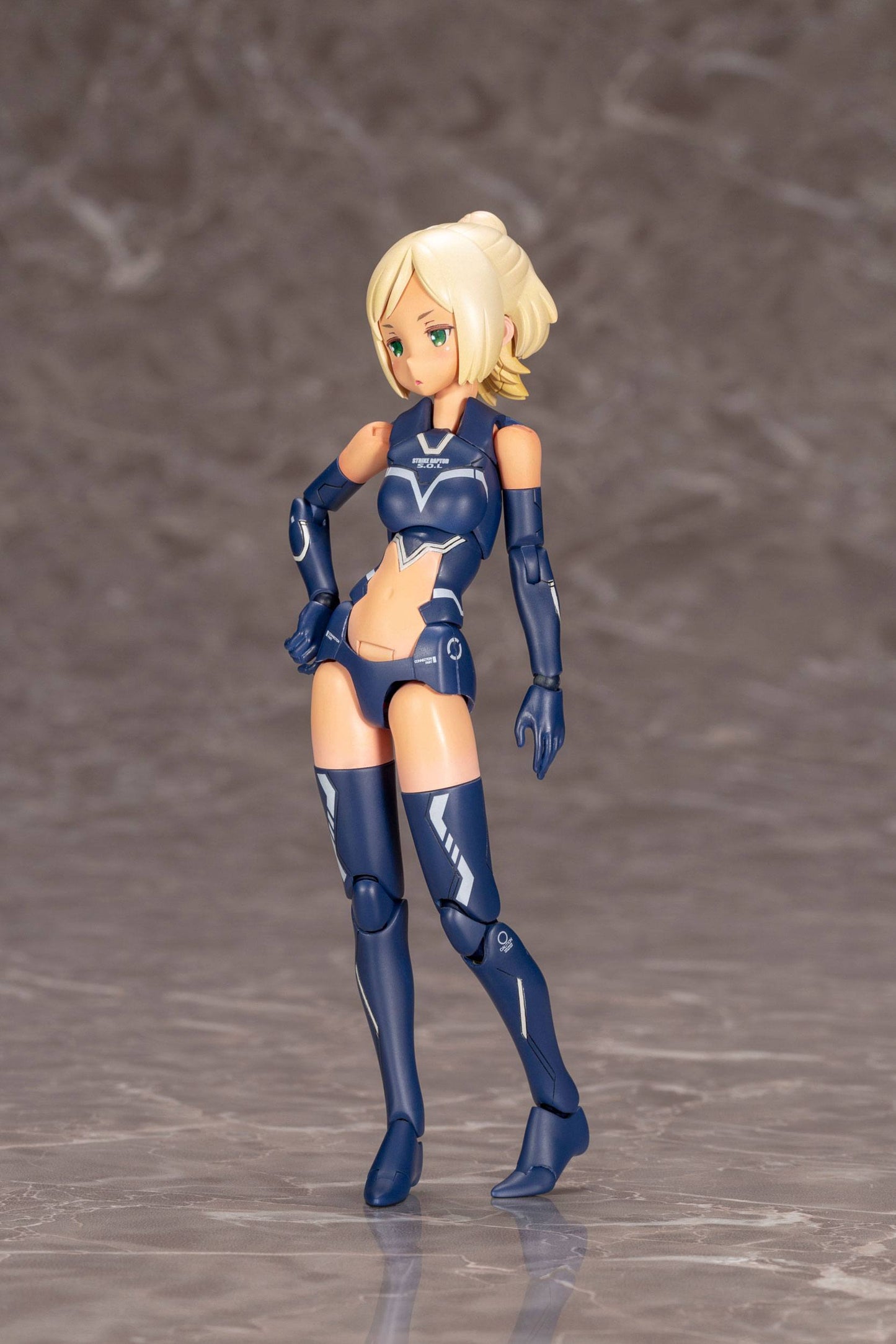 SOL Strike Raptor Megami Device Plastic Model Kit Kotobukiya