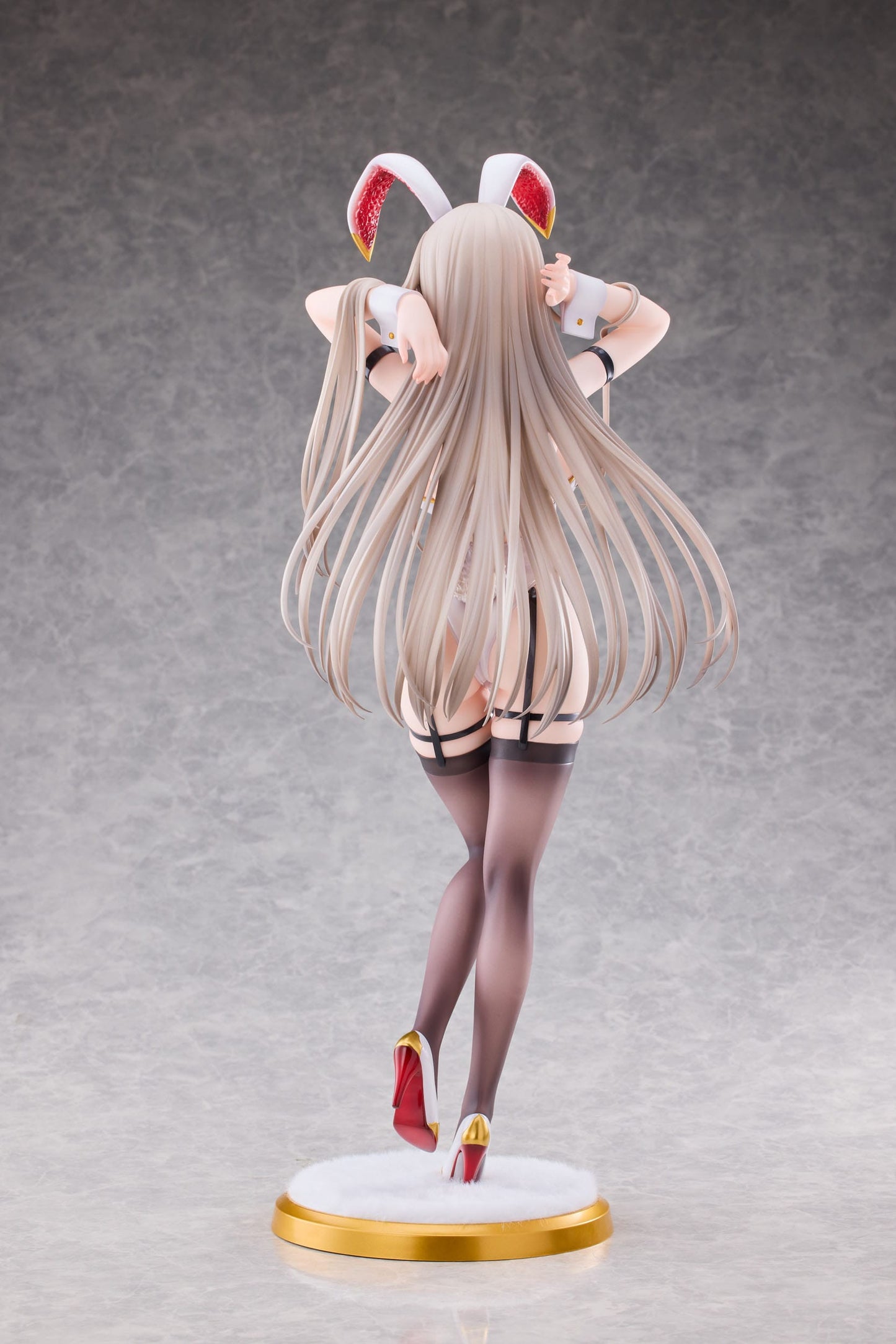 White Bunny Onee-san Deluxe Ver. Original Character PartyLook