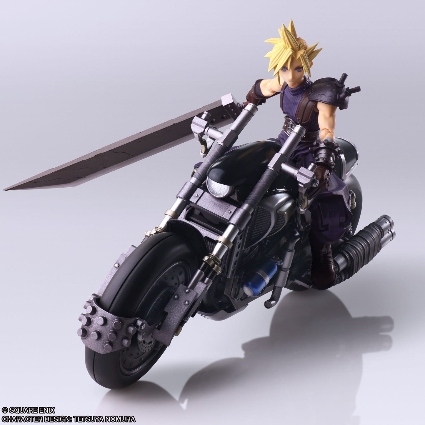 Cloud Strife & Hardy-Daytona Bring Arts Square Enix