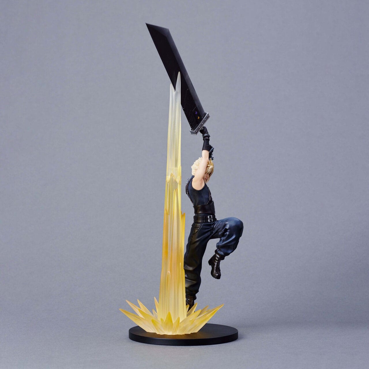 Cloud Strife Final Fantasy VII Rebirth Square Enix