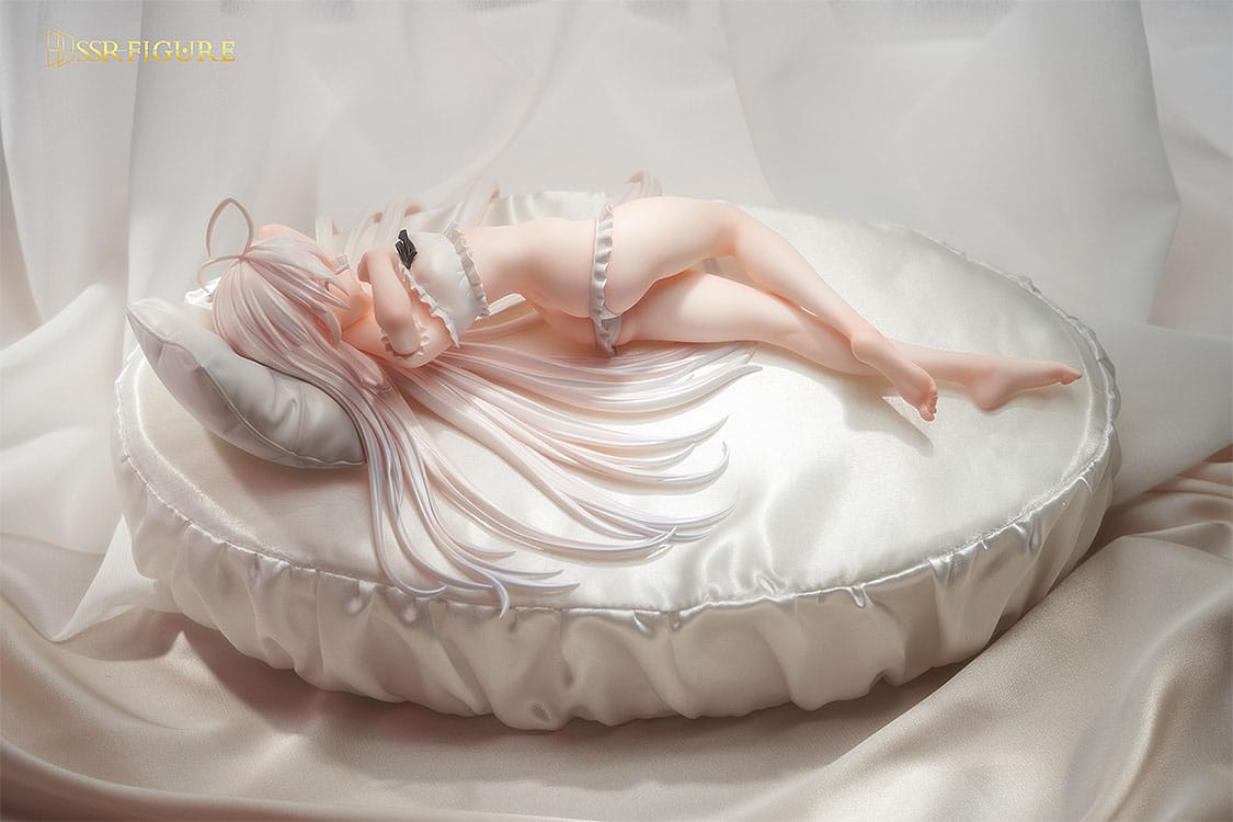 Wakening White Haired-Chan Luminous Box