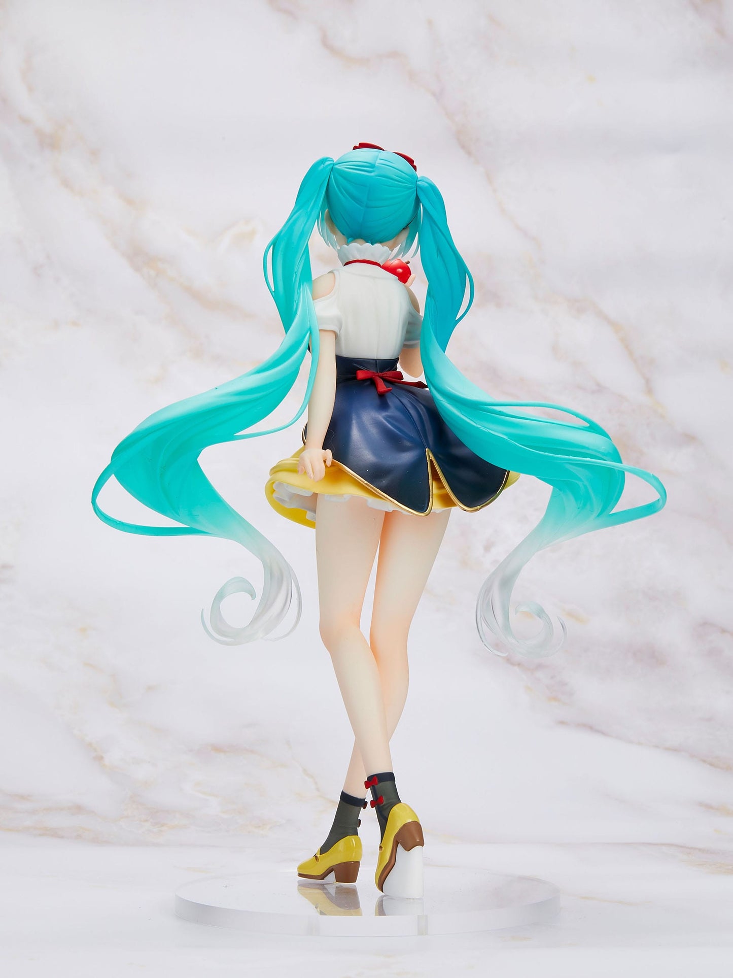 Hatsune Miku Wonderland Snow White Taito