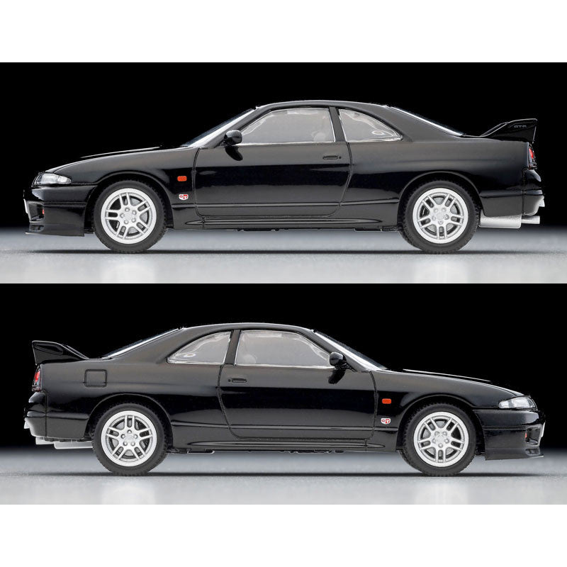 Nissan Skyline GT-R V-spec (Black) 95 Model Takara Tomy