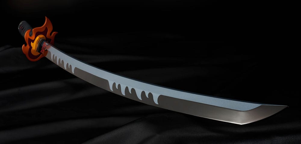 Nichirin Schwert (Tanjiro Kamado) Kyojuro Rengoku´s Sword Gueard Ver. Bandai Tamashii Nations