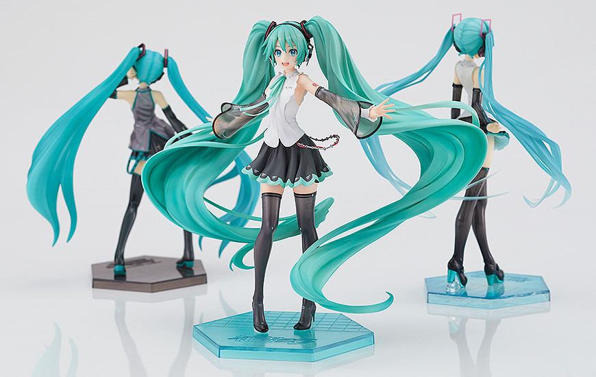 Hatsune Miku NT - 1/8 - 22 cm / Piapro Characters : Good Smile Company
