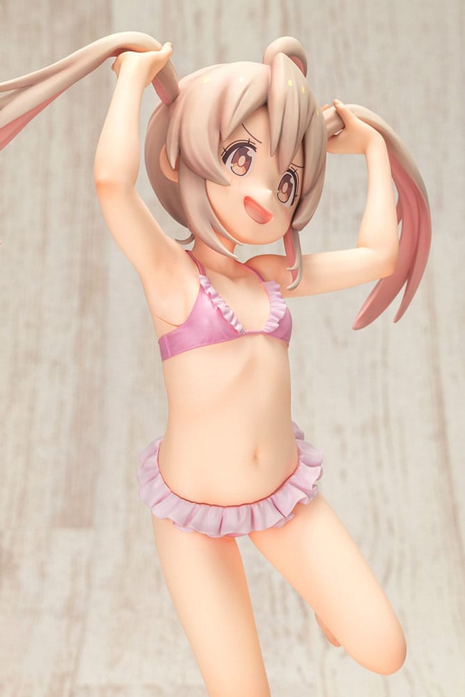 Mahiro Oyama T-shirt Ver. Kotobukiya