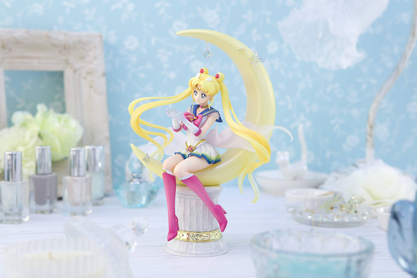 Super Sailor Moon Bright Moon - Chouette - FiguartsZERO / Sailor Moon Eternal