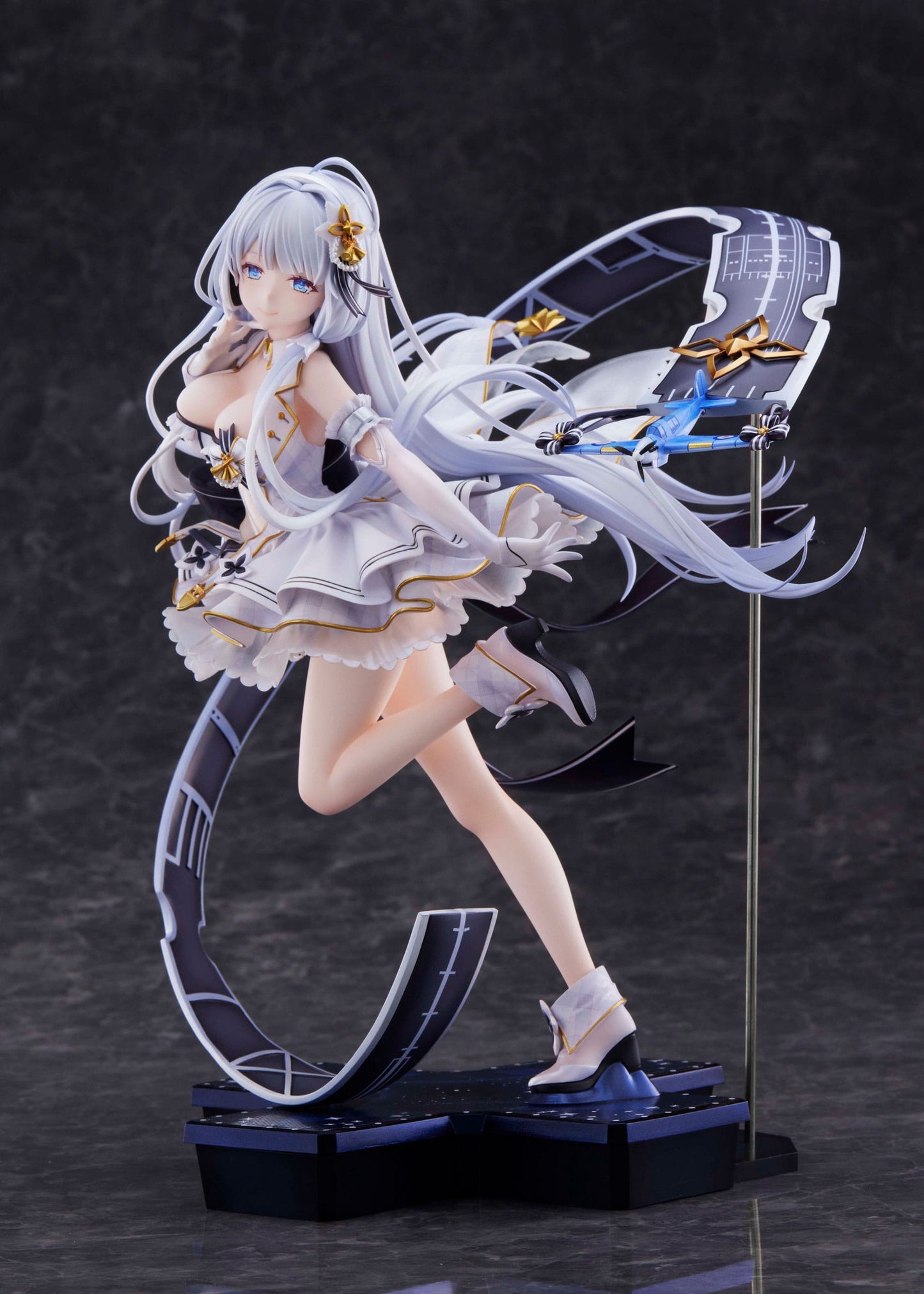Illustrious - Azur Lane - Golden Head