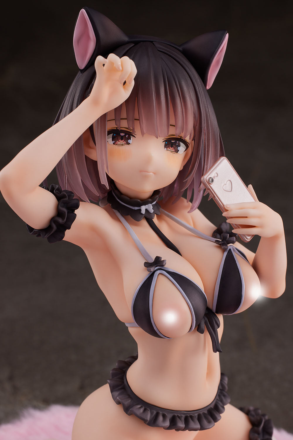 Ayaka-chan Roar, Posing in Front of a Mirror Original CHaacter