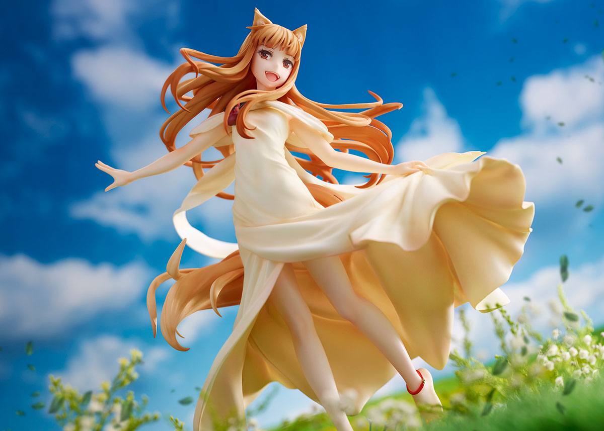 Holo Spice and Wolf Ques Q