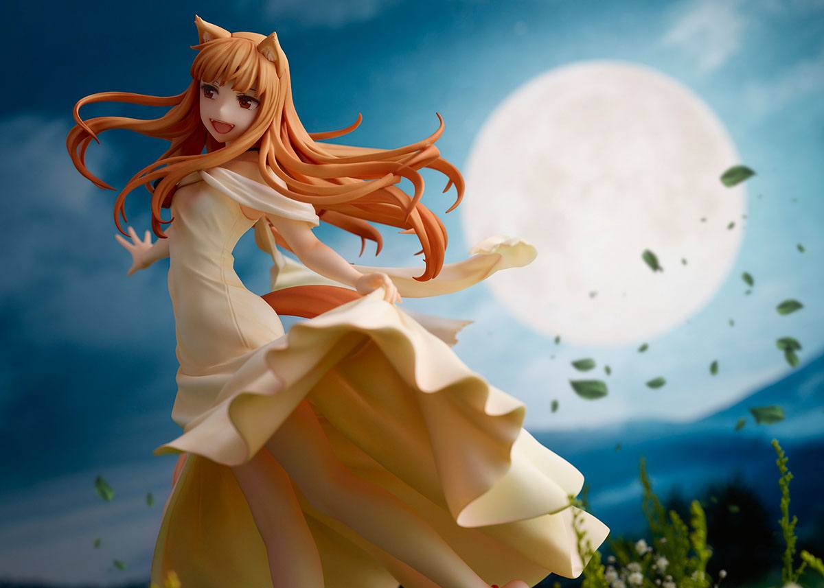 Holo Spice and Wolf Ques Q