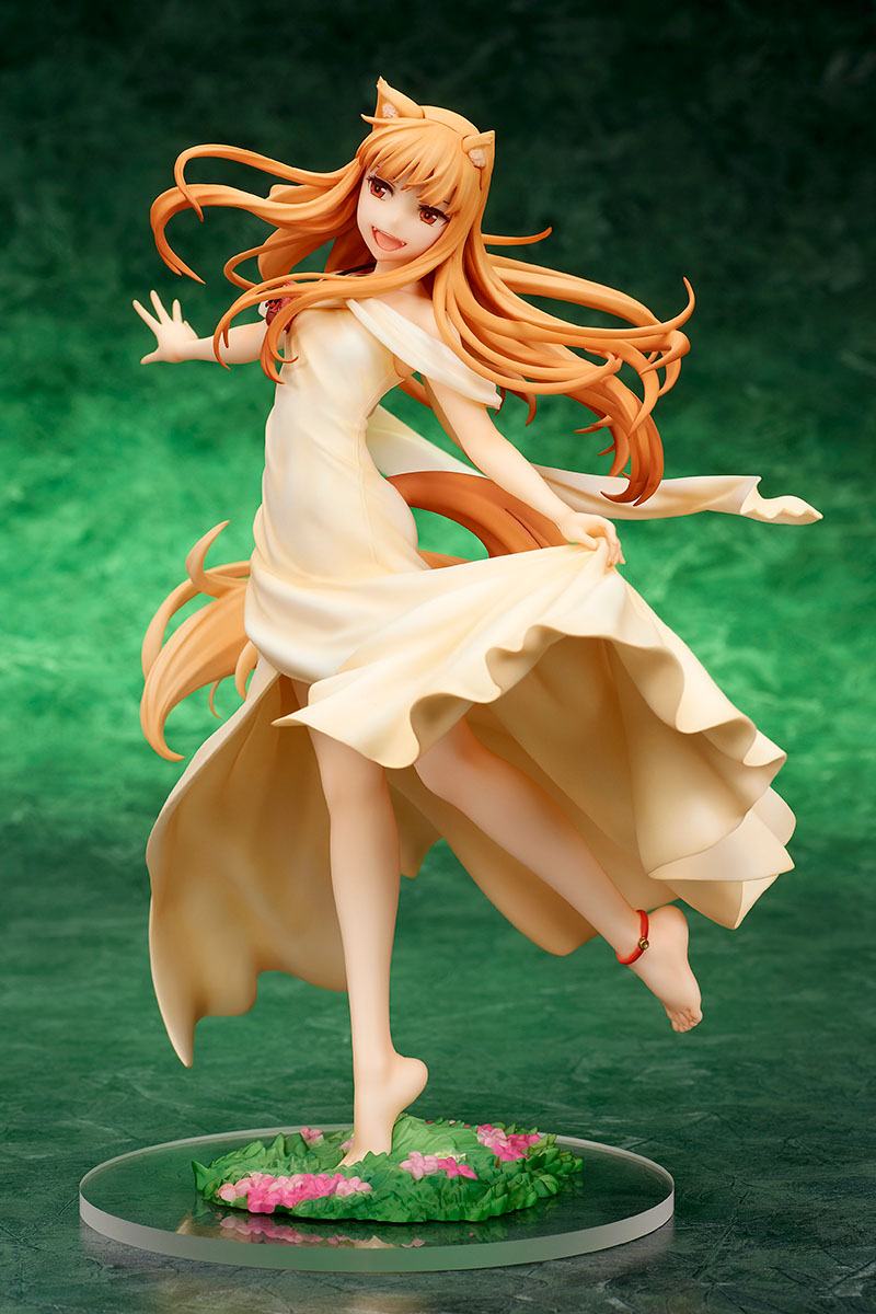 Holo Spice and Wolf Ques Q