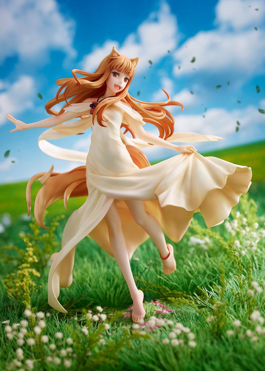 Holo Spice and Wolf Ques Q
