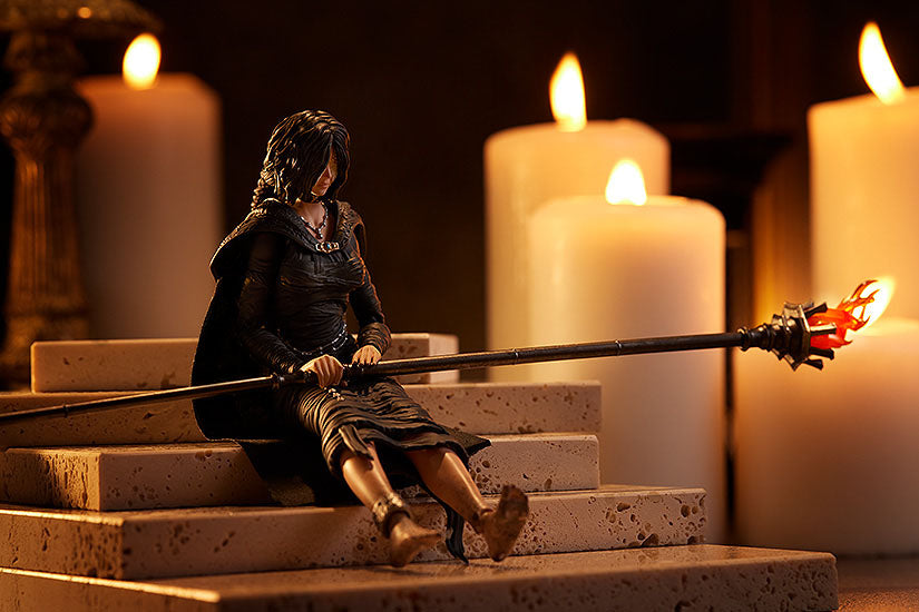 Maiden in Black Demon's Souls Good Smile Company