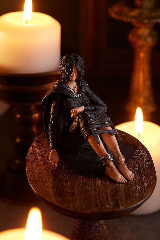 Maiden in Black Demon's Souls Good Smile Company
