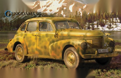 1/35 German Captain Saloon Staff Car Plastic Model