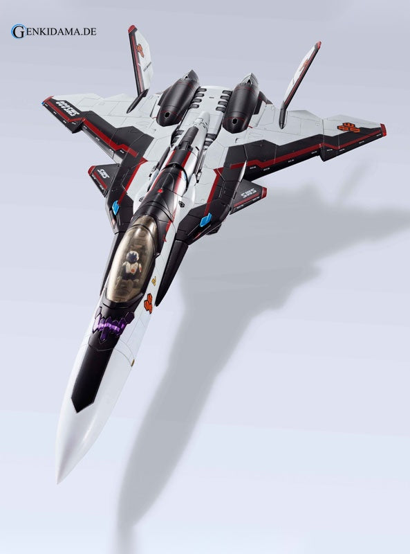 DX Chogokin - YF-30 Chronos "Macross 30"