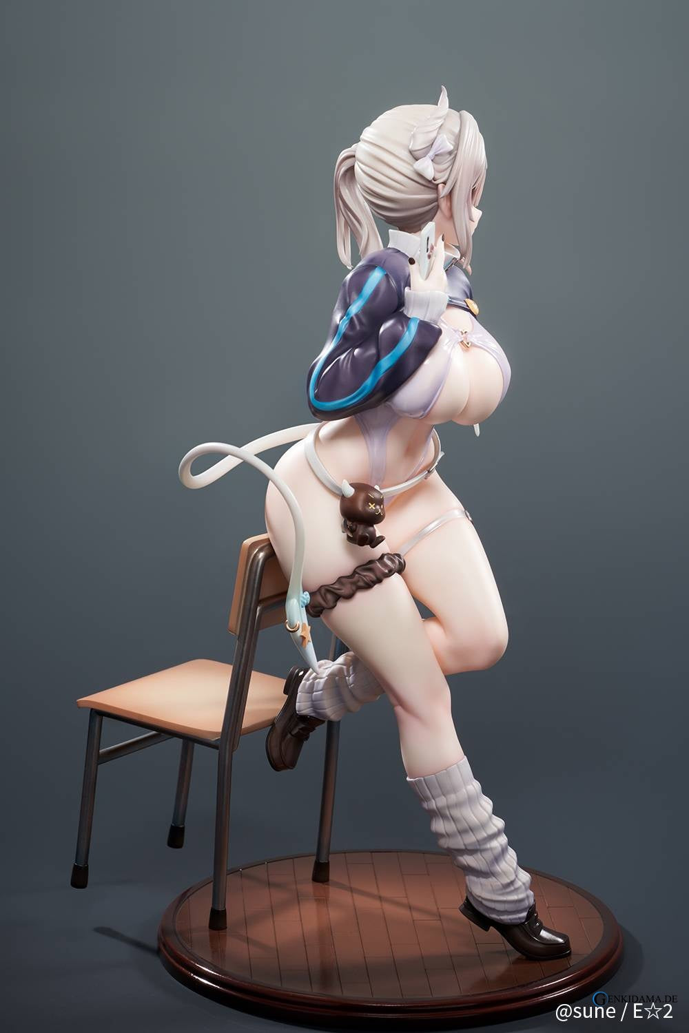 Original Character: The Quiet-Type Gal, Succubus Yuki Shinomiya - Illustration by sune 1/6