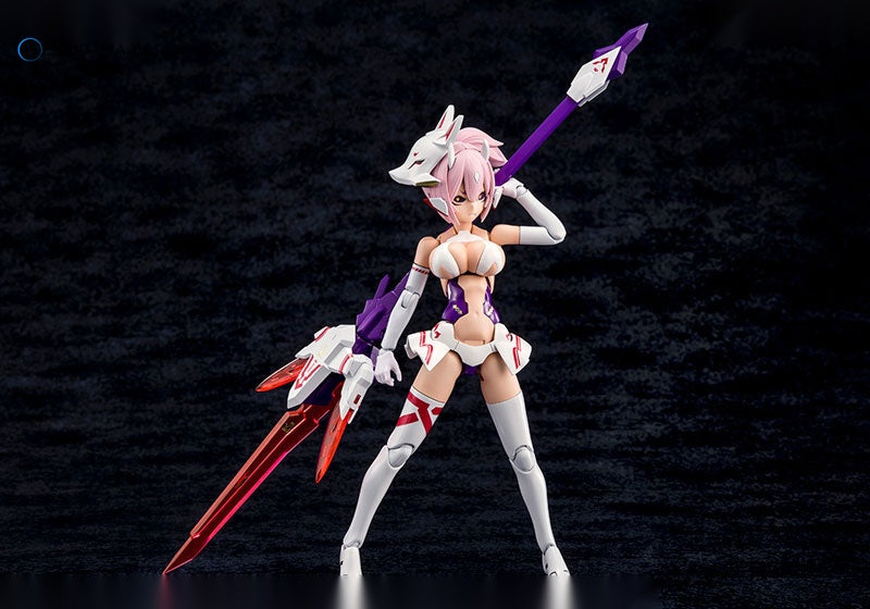 Megami Device Asra Kyuubi 1/1 Plastic Model