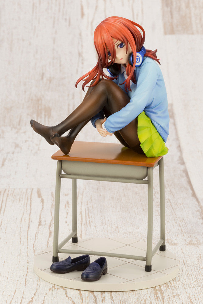 Miku Nakano (PVC Figure) Kotobukiya - Anime Figuren günstig kaufen