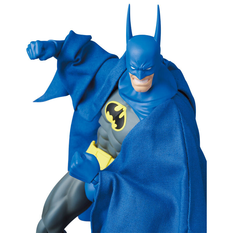 Batman - Knight Crusader Ver. - Mafex (No.215) - Medicom