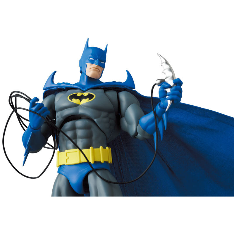 Batman - Knight Crusader Ver. - Mafex (No.215) - Medicom
