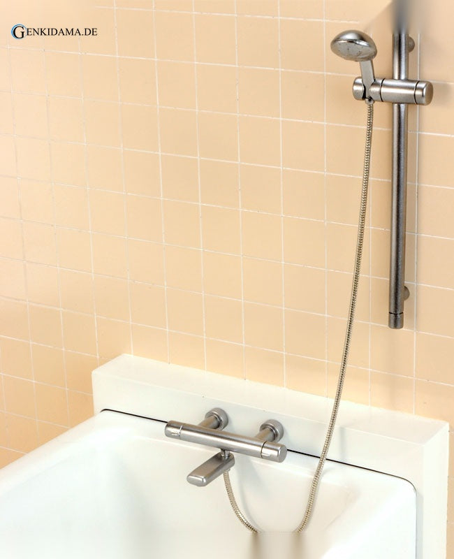 Bath Vignette