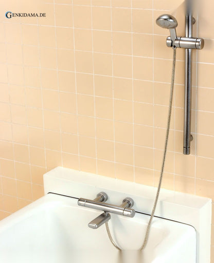 Bath Vignette