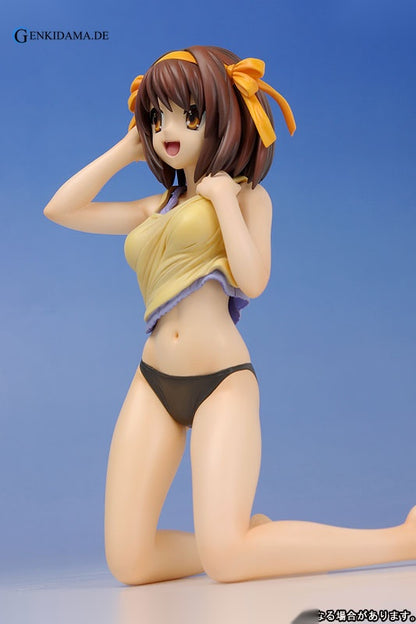 The Melancholy of Haruhi Suzumiya - Haruhi Suzumiya Beach Side Ver.