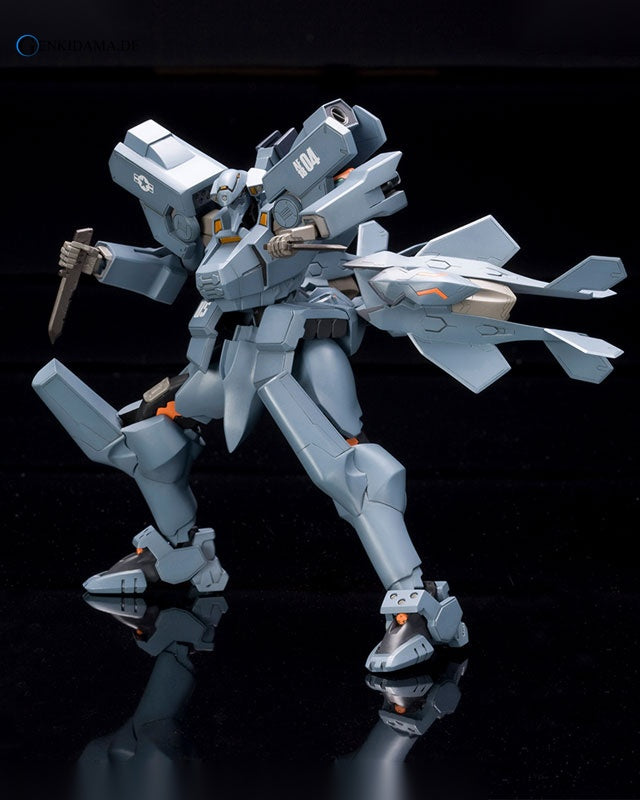 Muv-Luv Alternative Total Eclipse 1/144 F-15E Strike Eagle Plastic Model