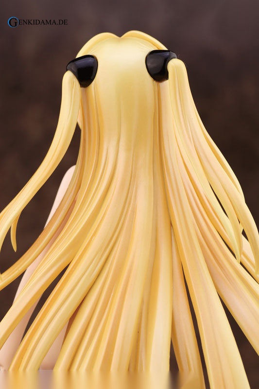 To Love-Ru Darkness - Golden Darkness White Swimsuit ver.