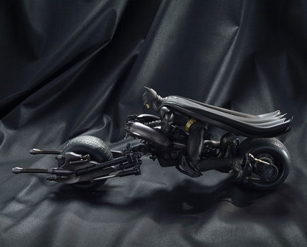 Batman & Bat-pod Batman Dark Knight Bandai Bandai Tamashii Nations - Anime Figuren günstig kaufen