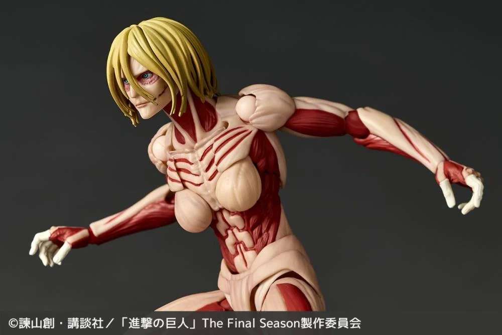 Annie Leonhart: Female Titan STD. Ver. Amazing Yamaguchi, Revoltech Kaiyodo - Anime Figuren günstig kaufen