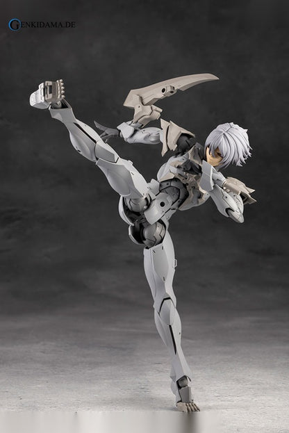 UNLIMITED UNIVERSE MEGALOMARIA ZIRCONIA Plastic Model