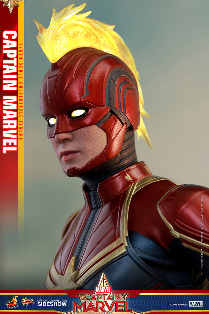 Captain Marvel 1/6 Scale Collectible Figure – Hot Toys