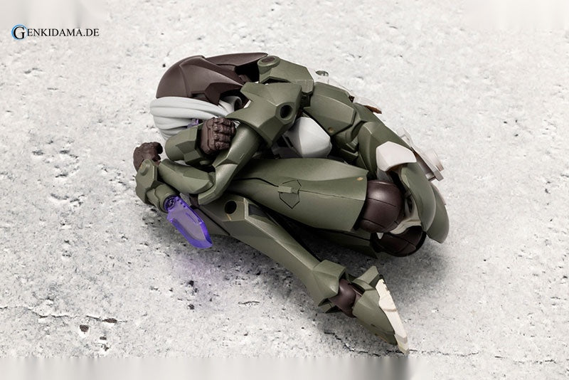 MEGALOMARIA UNLIMITED UNIVERSE PENETRATOR Plastic Model