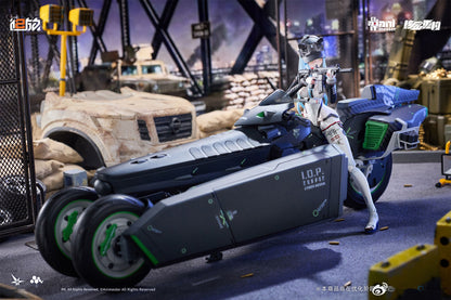 Girls` Frontline 2: Exilium Klukai -Speed Star- 1/12 Scale Completed Action Figure & Motorcycle 1/12 Scale Plastic Model Kit Set
