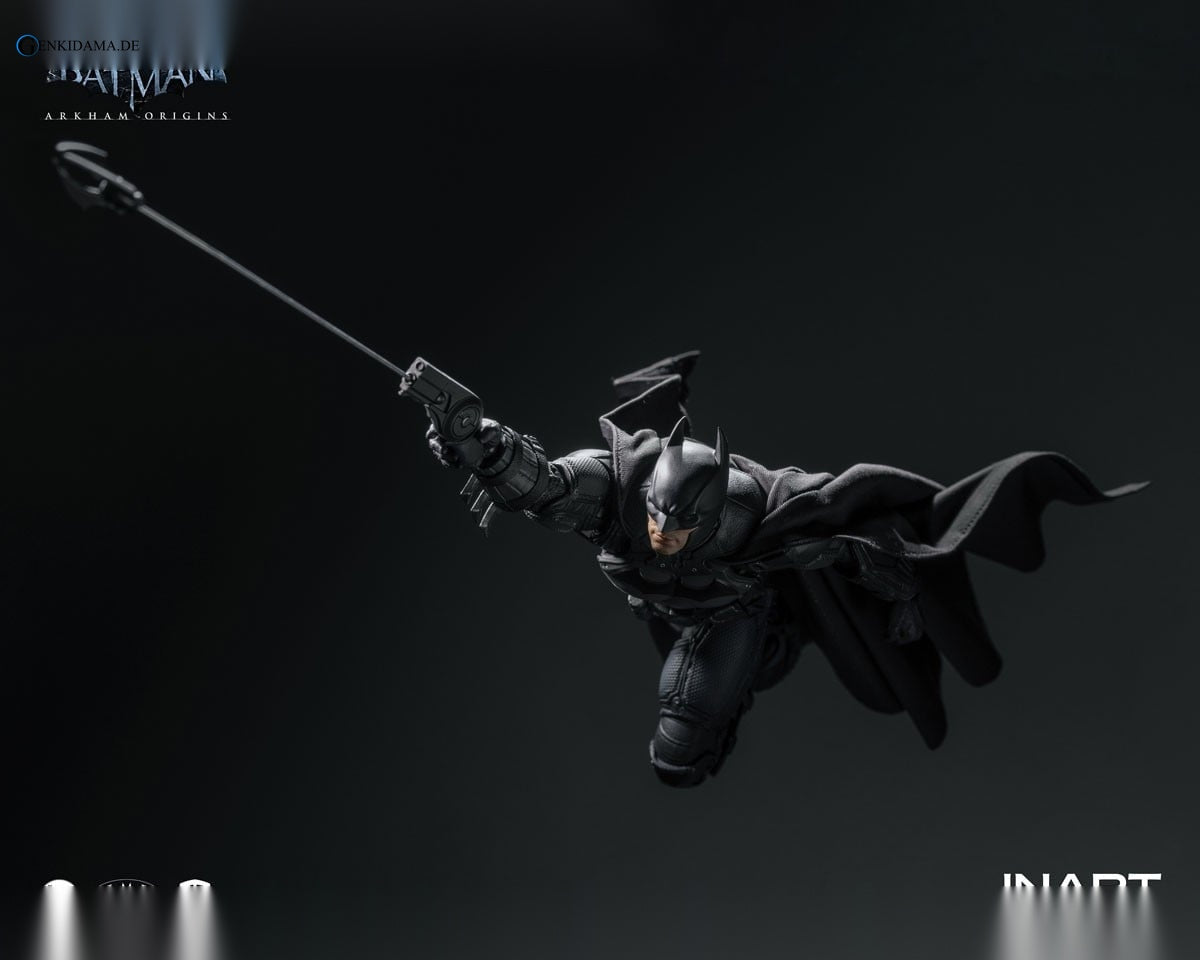 Batman (Batman: Arkham Origins) 1/12 Action Figure