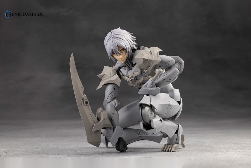 UNLIMITED UNIVERSE MEGALOMARIA ZIRCONIA Plastic Model