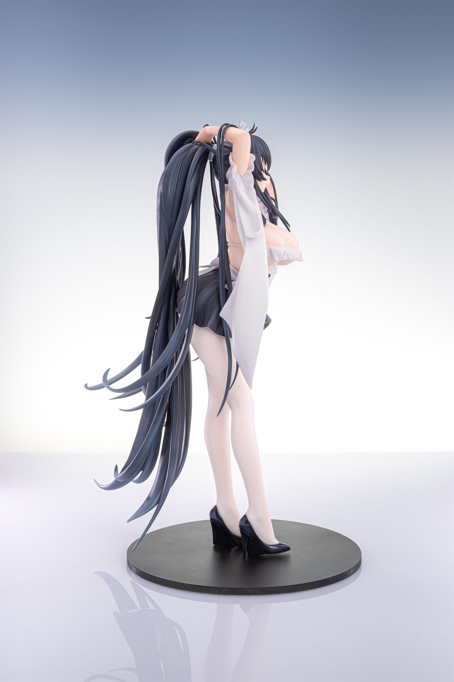 Indomitable Ms. Motivationless Maid Ver. Azur Lane AniGame
