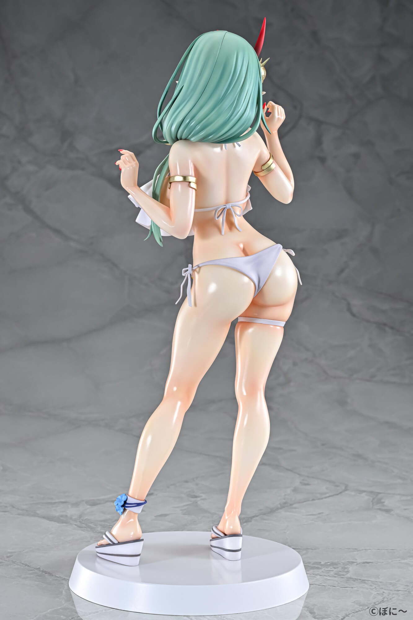 Akari Glossy ver. Q-Six 