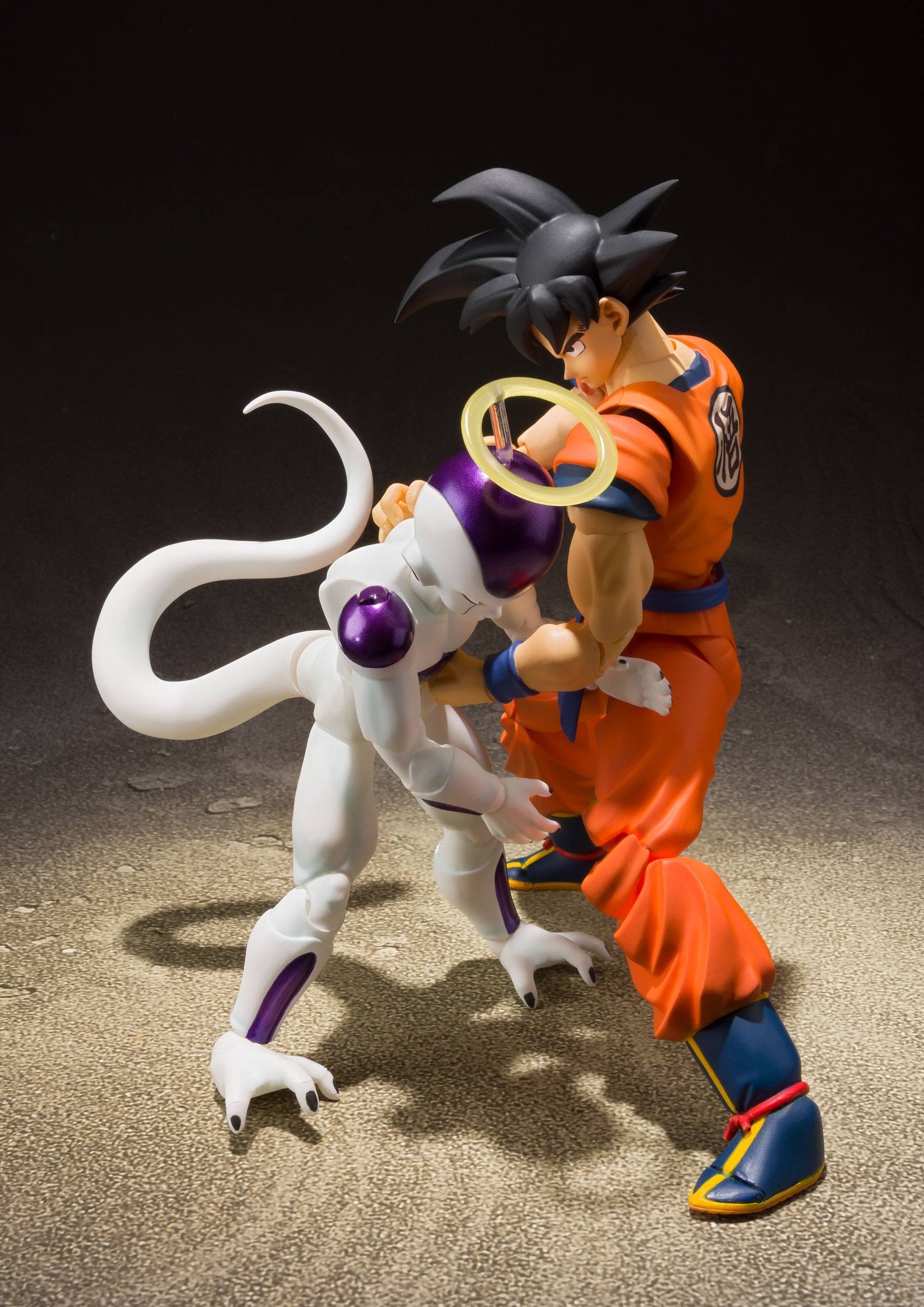 Son Goku (A Saiyan Raised On Earth) - S.H. Figuarts / Dragonball Z