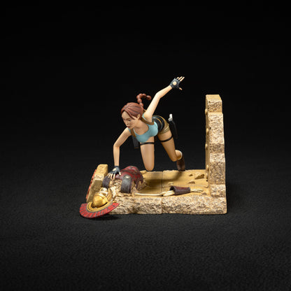Lara Croft Classic Era Tomb Raider 1996 Dark Horse