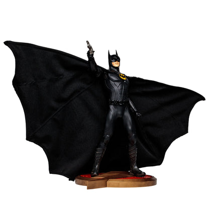 Batman (Michael Keaton) - The Flash - DC direct