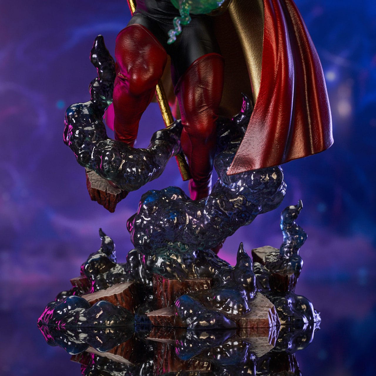Adam Warlock - Diorama - Diamond Select