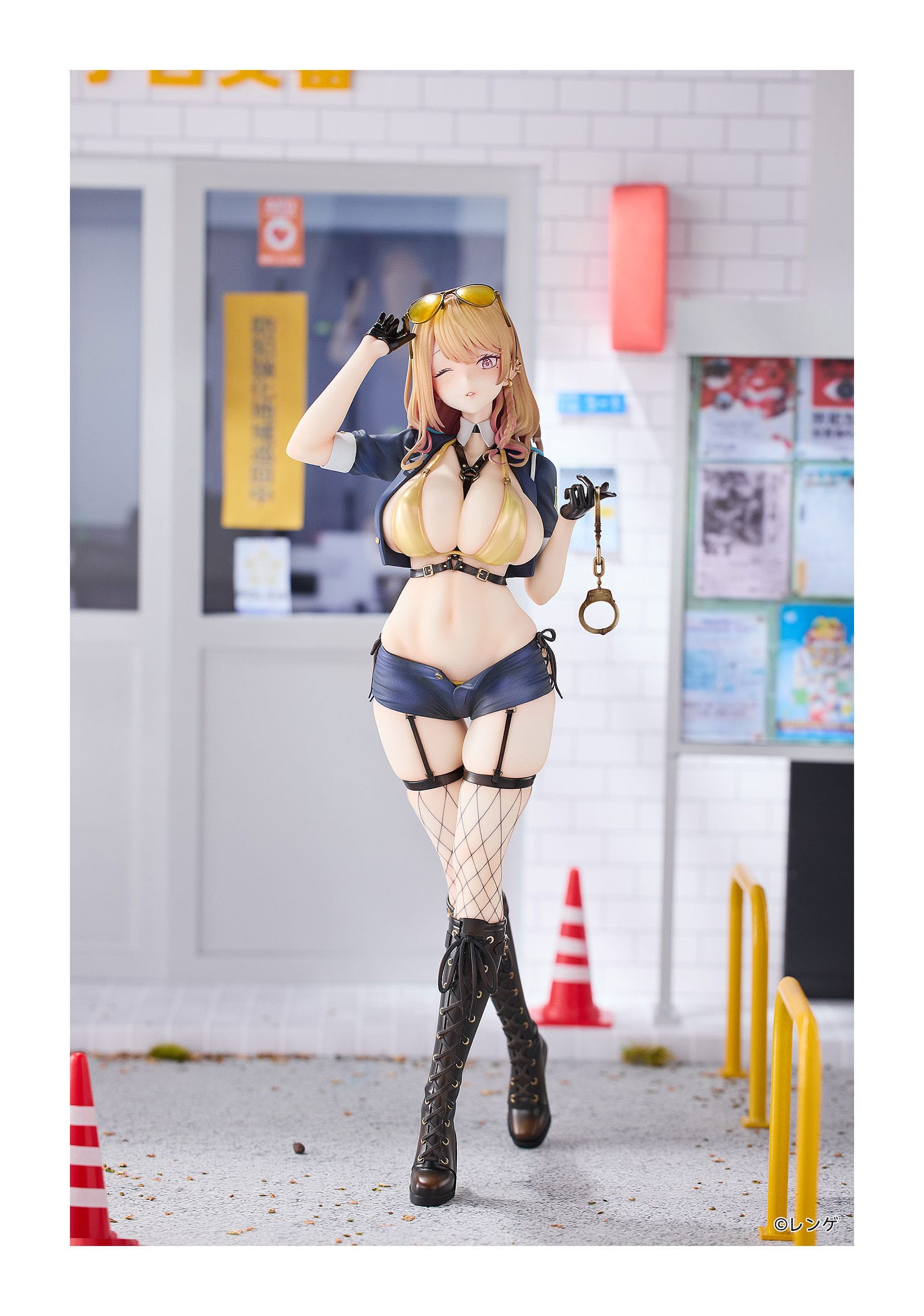 Policewoman Takanashi Arisa Deluxe Edition Hanabee - Anime Figuren günstig kaufen