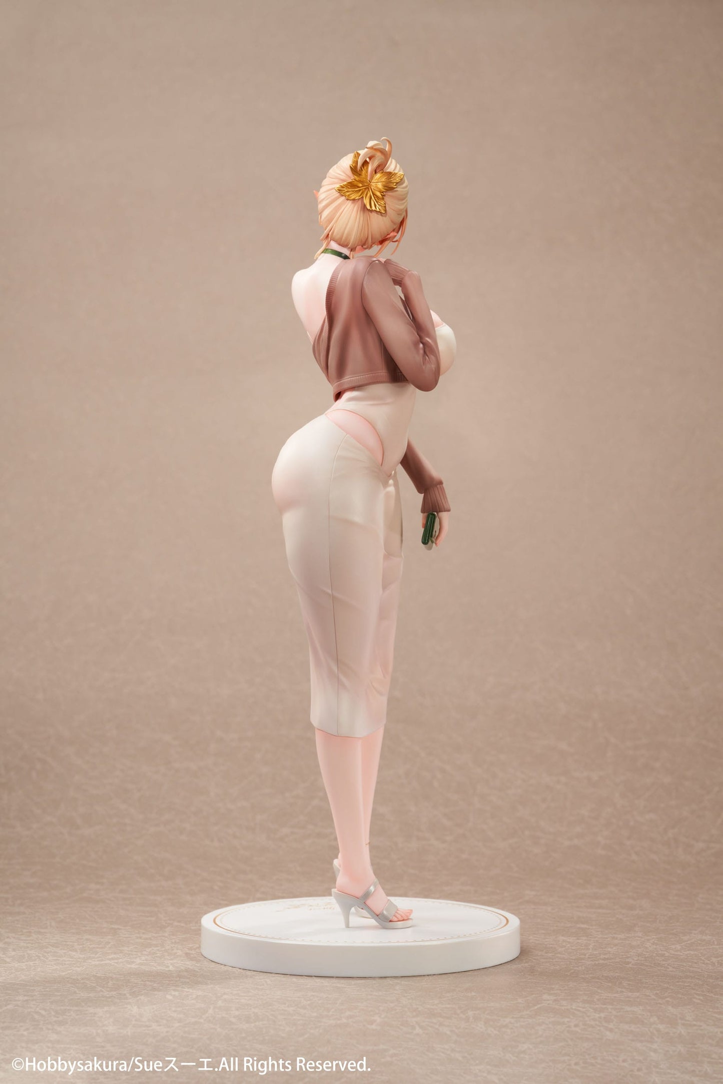 Hitozuma Elf Illustration DX Ver. by Sue Hobby Sakura